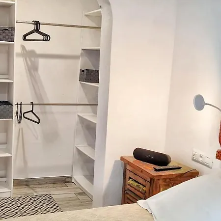 Semesterbostad Berolo 1